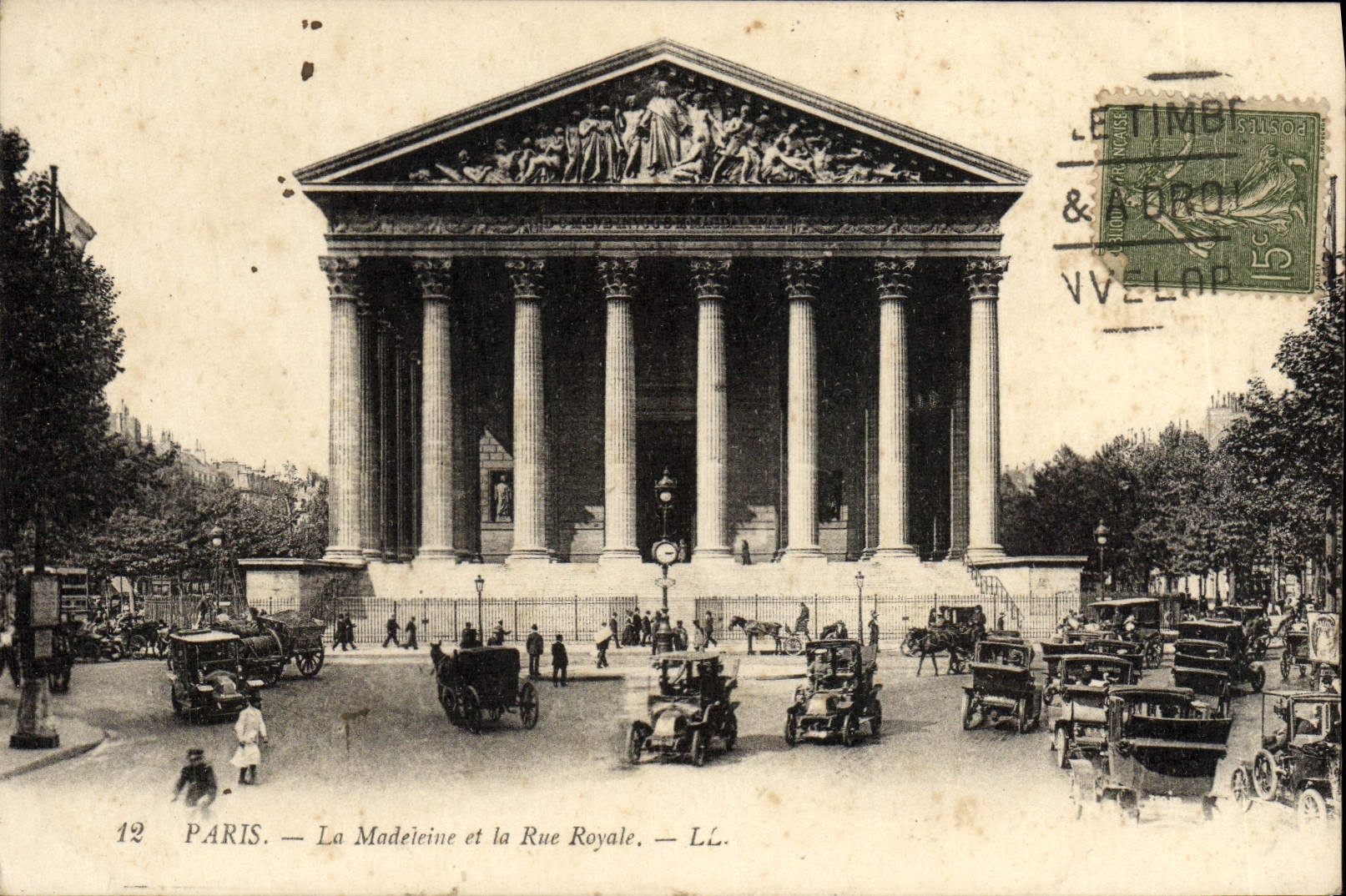 CPA Paris La Madeiene et la Rue Royale