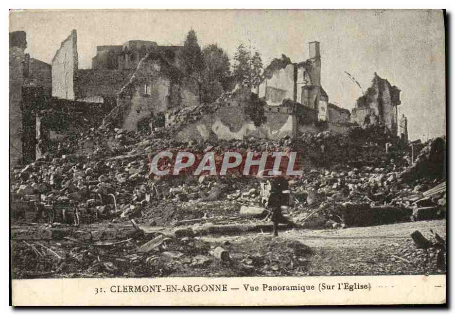 CPA Clermont En Argonne Vue Panoramique sur l'eglise Militaria