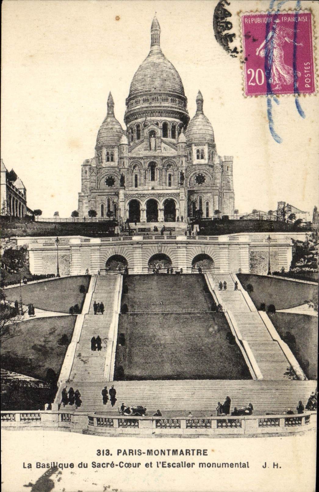 CPA Paris Montmartre La basilique du Sacre Coeur et l'escalier monumental