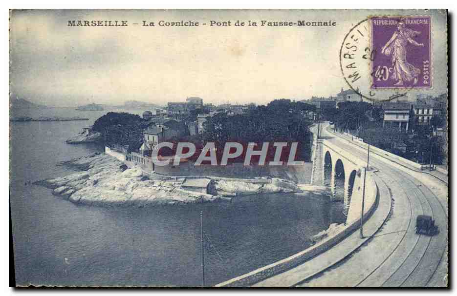 CPA Marseille La Corniche Pont bde la Fausse Monnaie