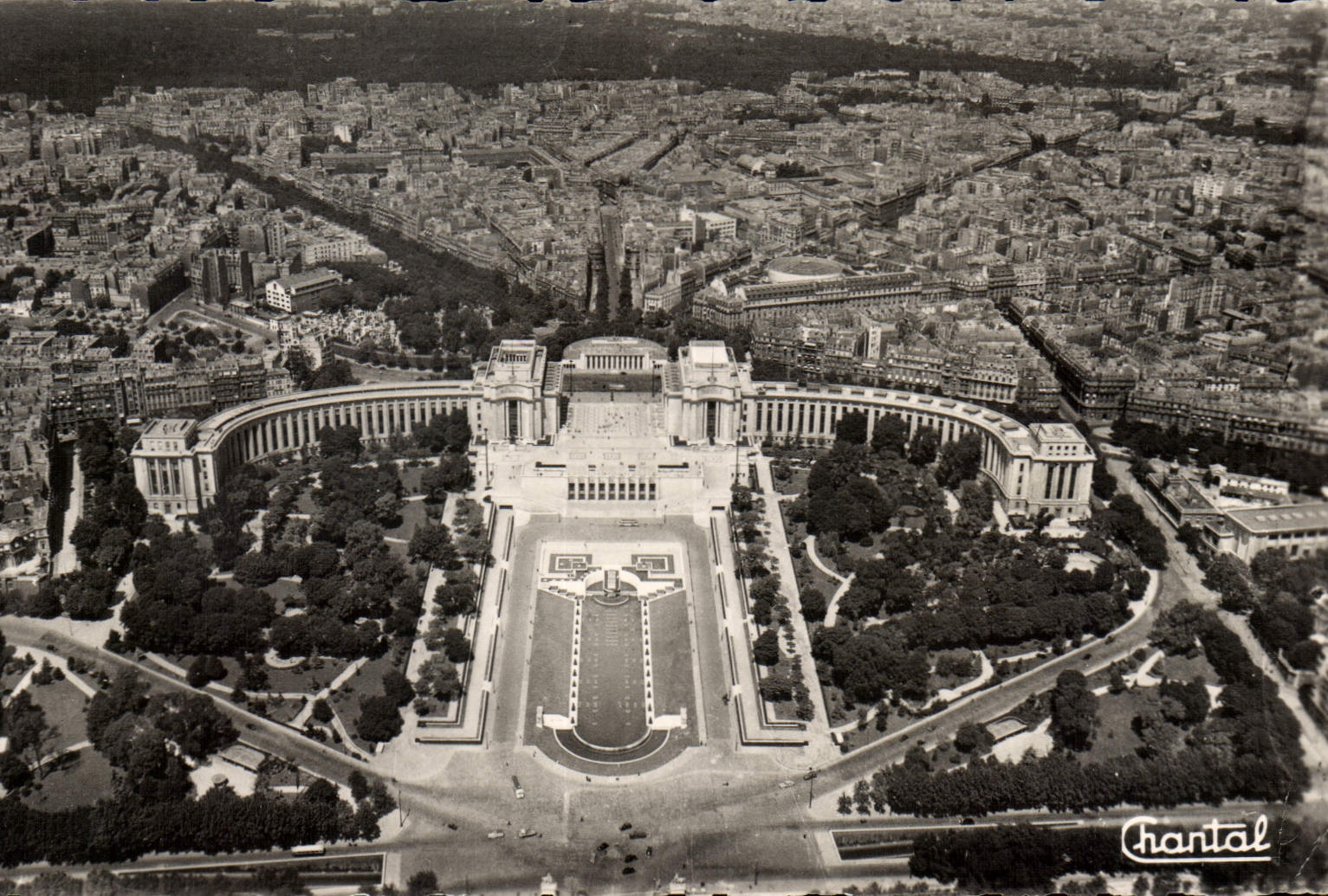 Vue panoramique vers le Palais de Chaillot — Éditions Chantal, série 1