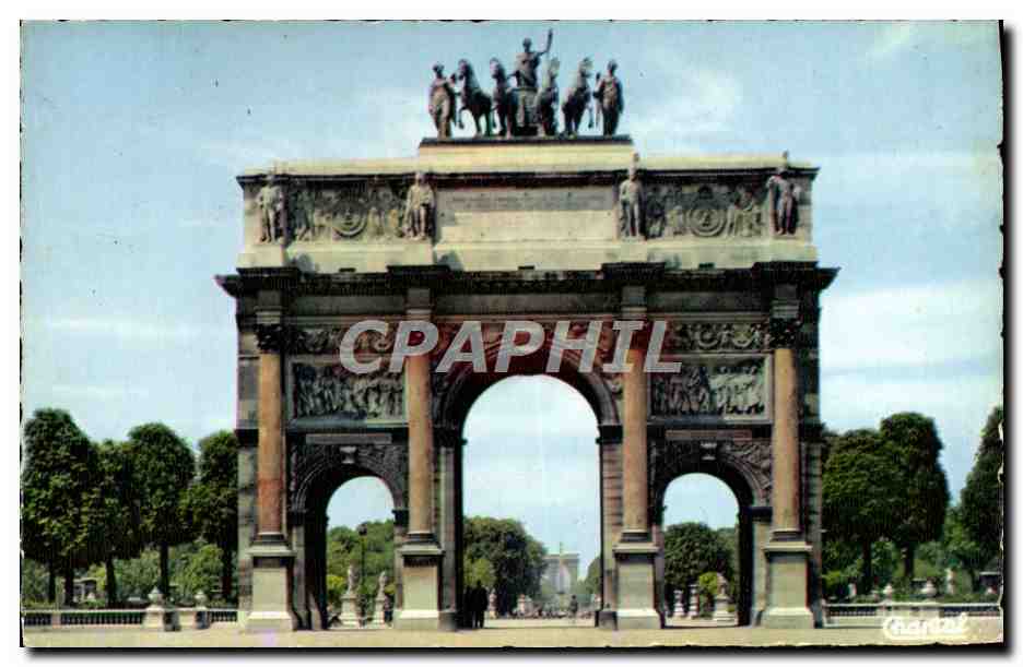 CPM Paris Le Carrousel