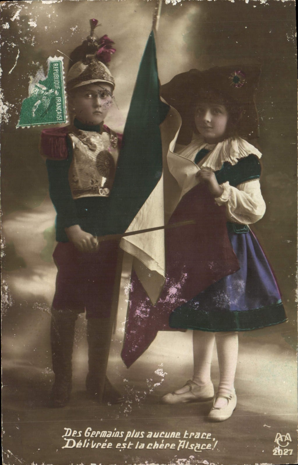 CPA Fantaisie Enfants soldat miliaria Alsace