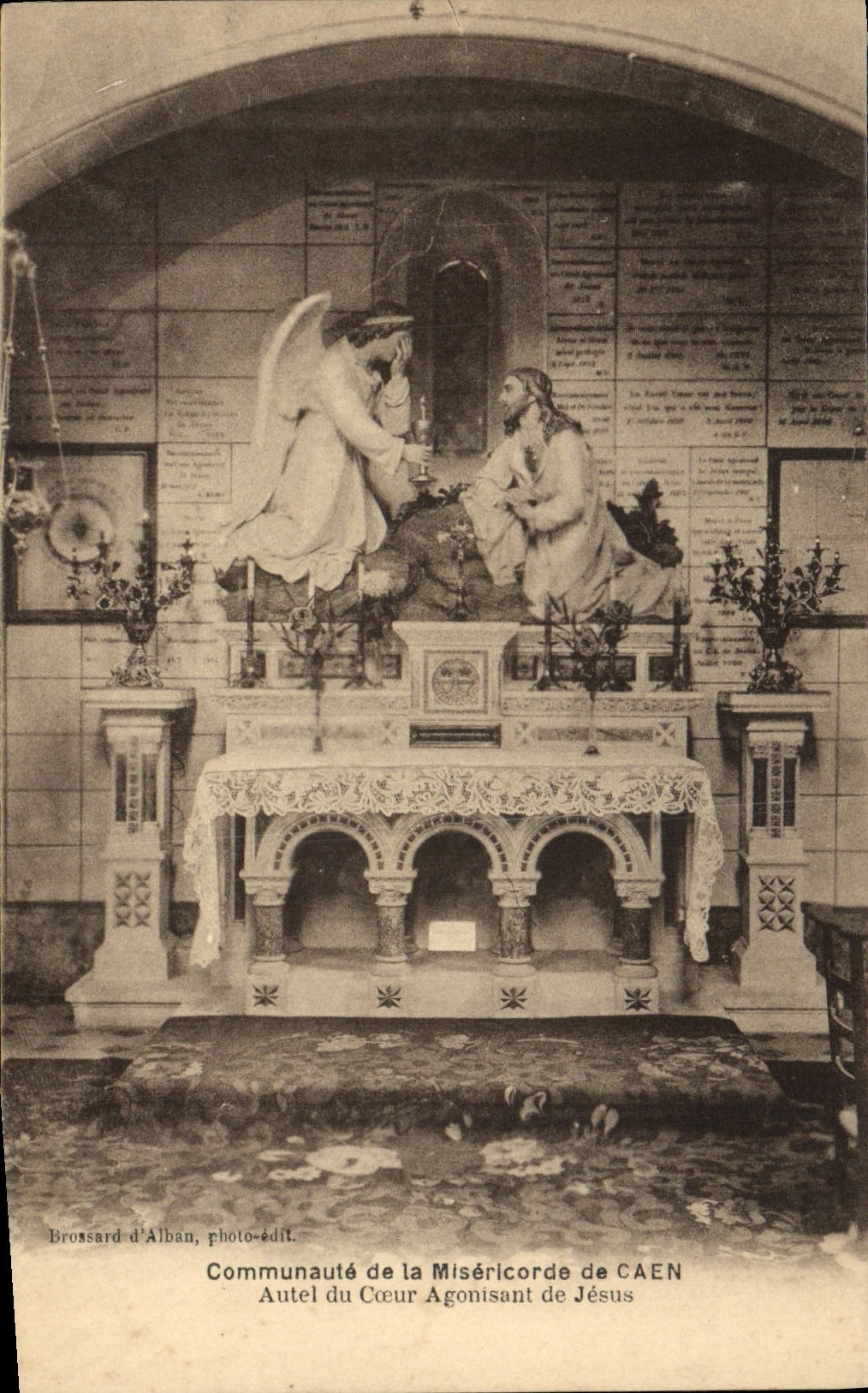 Autel du Cœur Agonisant de Jésus — Communauté de la Miséricorde de CAEN — Brossard d'Alban, photo-édit.