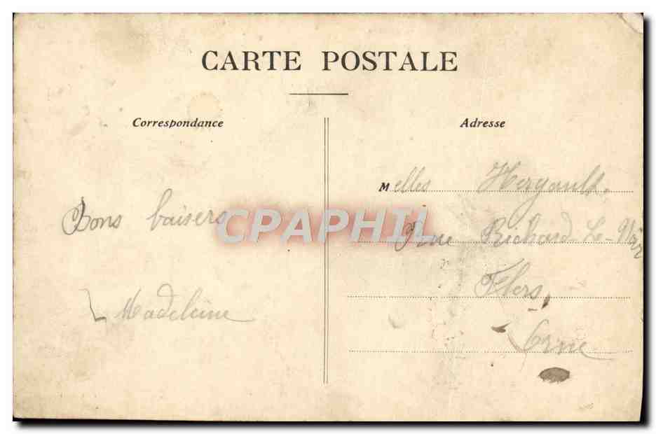 Bayeux - Hôtel de Ville et Statue en marbre d'Arcisse de Caumont (1802-1873) — Verso