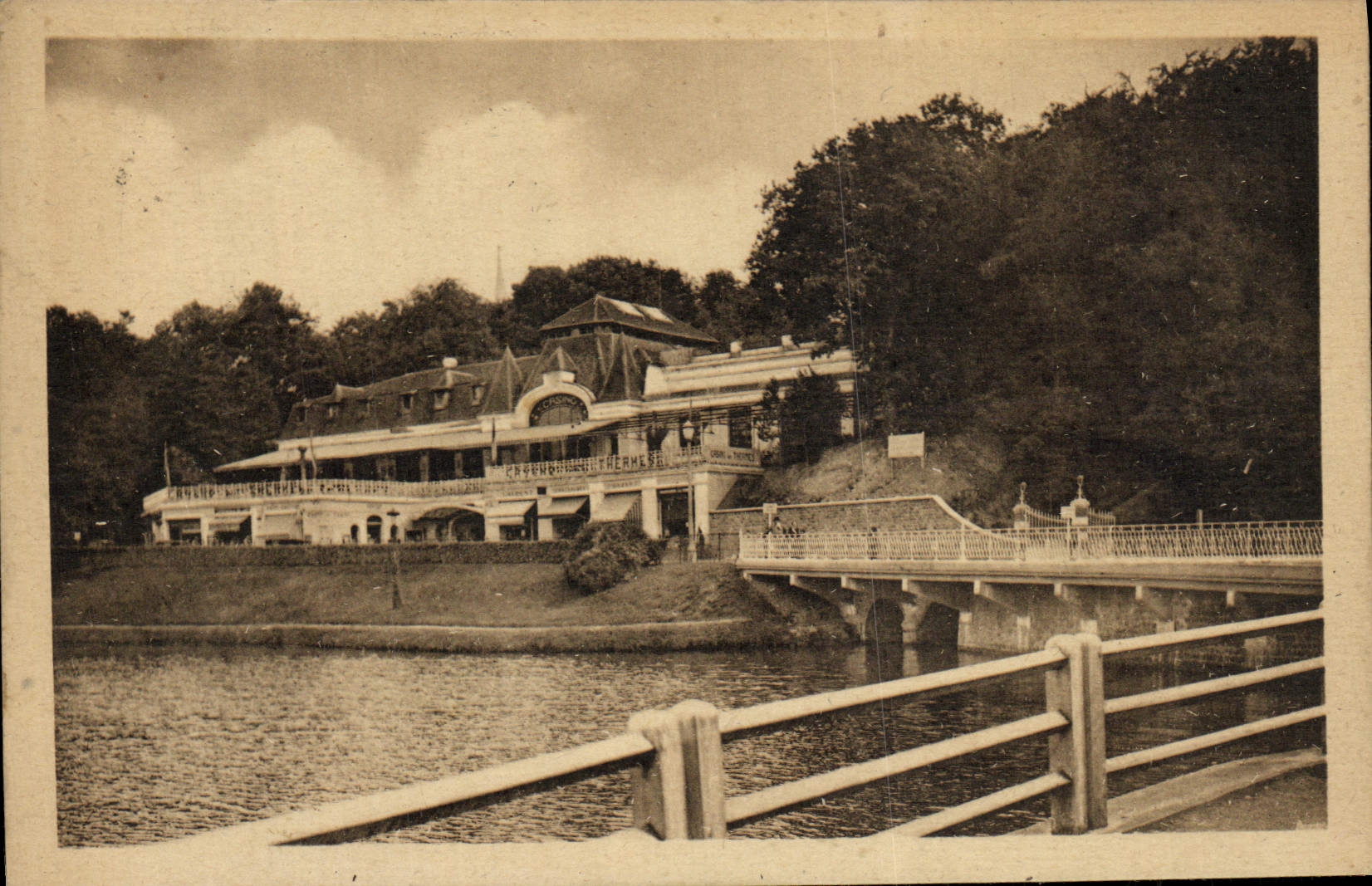 Bagnolés-de-l'Orne — Nuovo Casinò dei Bagni — Ponte — editore: Ck des Arts Photographiques