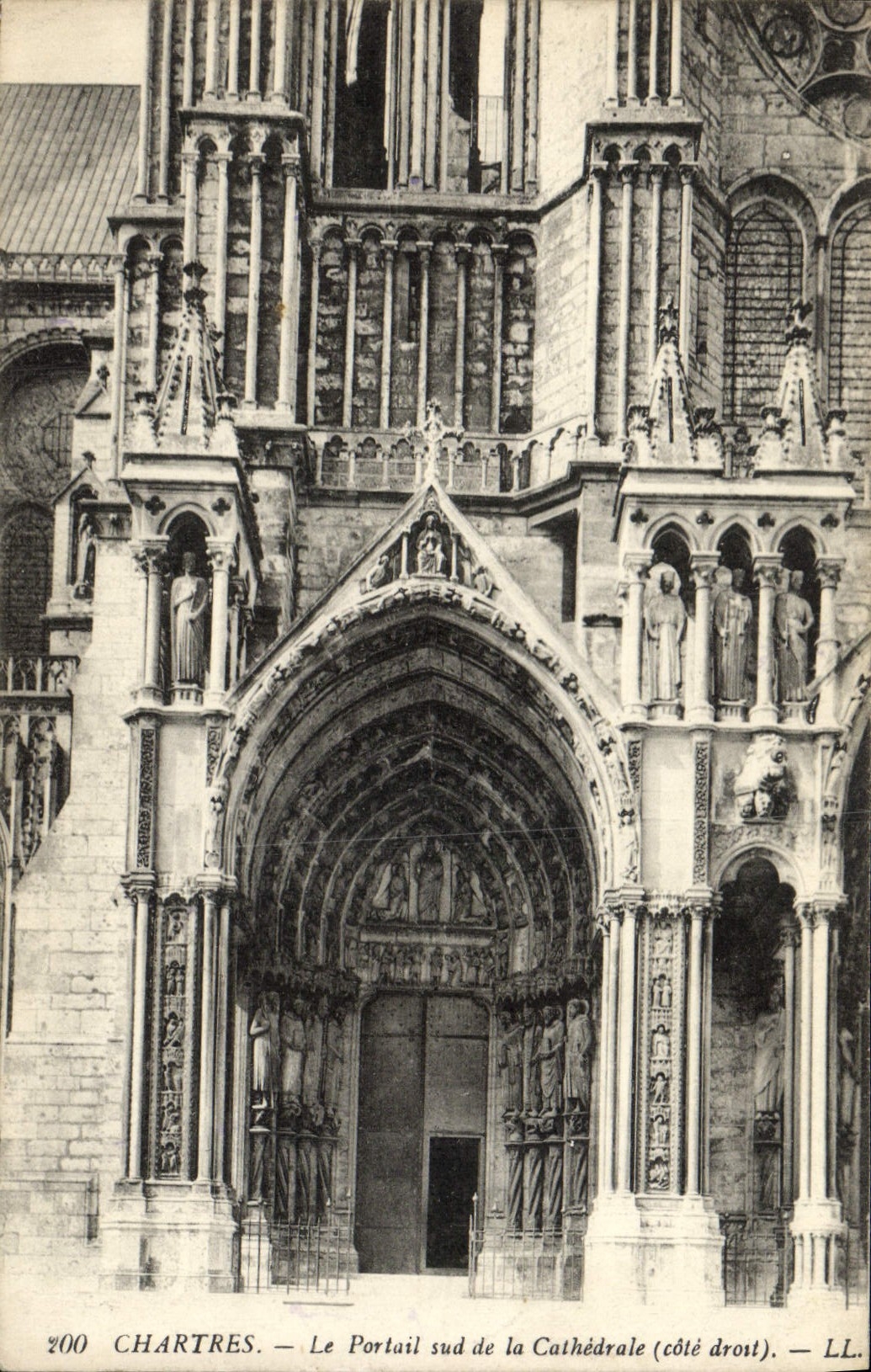 CPA Chartres Le Portail sud de la Cathedrale 