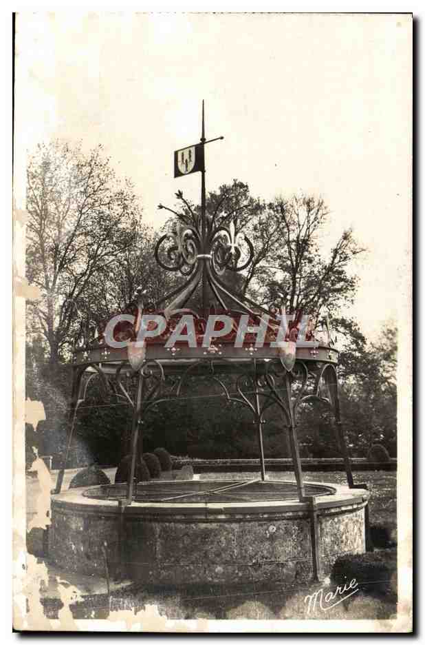 CPM Chateau De Josselin Le Vieux Puits Ouvrage Remarquable en Fer Forge