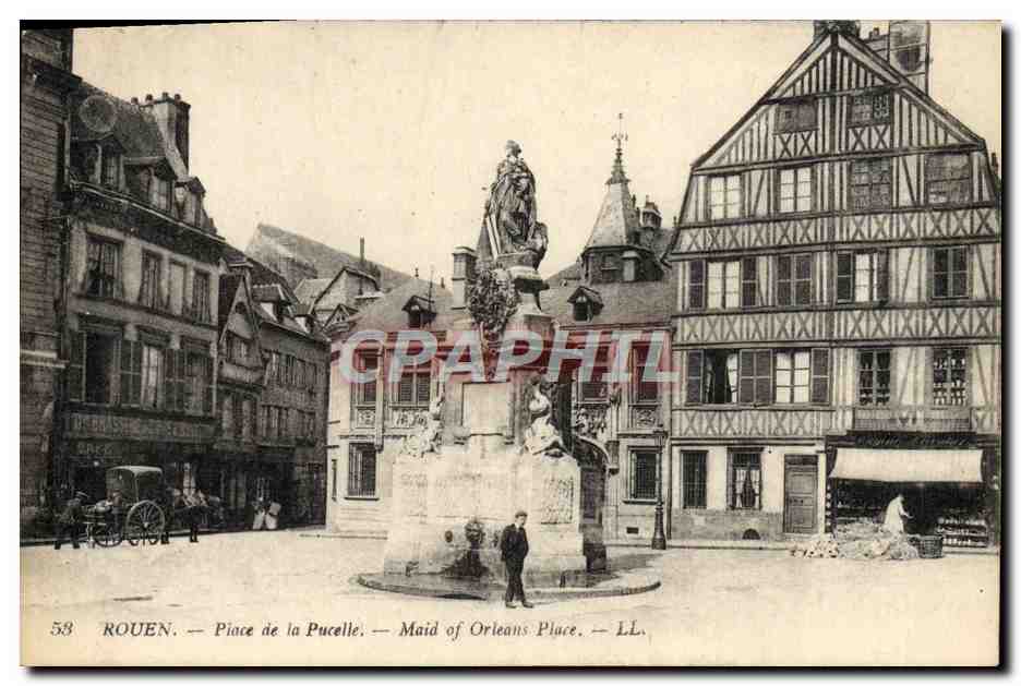 CPA Rouen Place De La Pucelle Jeanne d'Arc