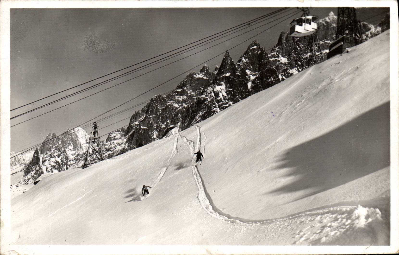 CPM Chamonix Piste De Ski Et Teleferique De l Aiguille Du Midi 