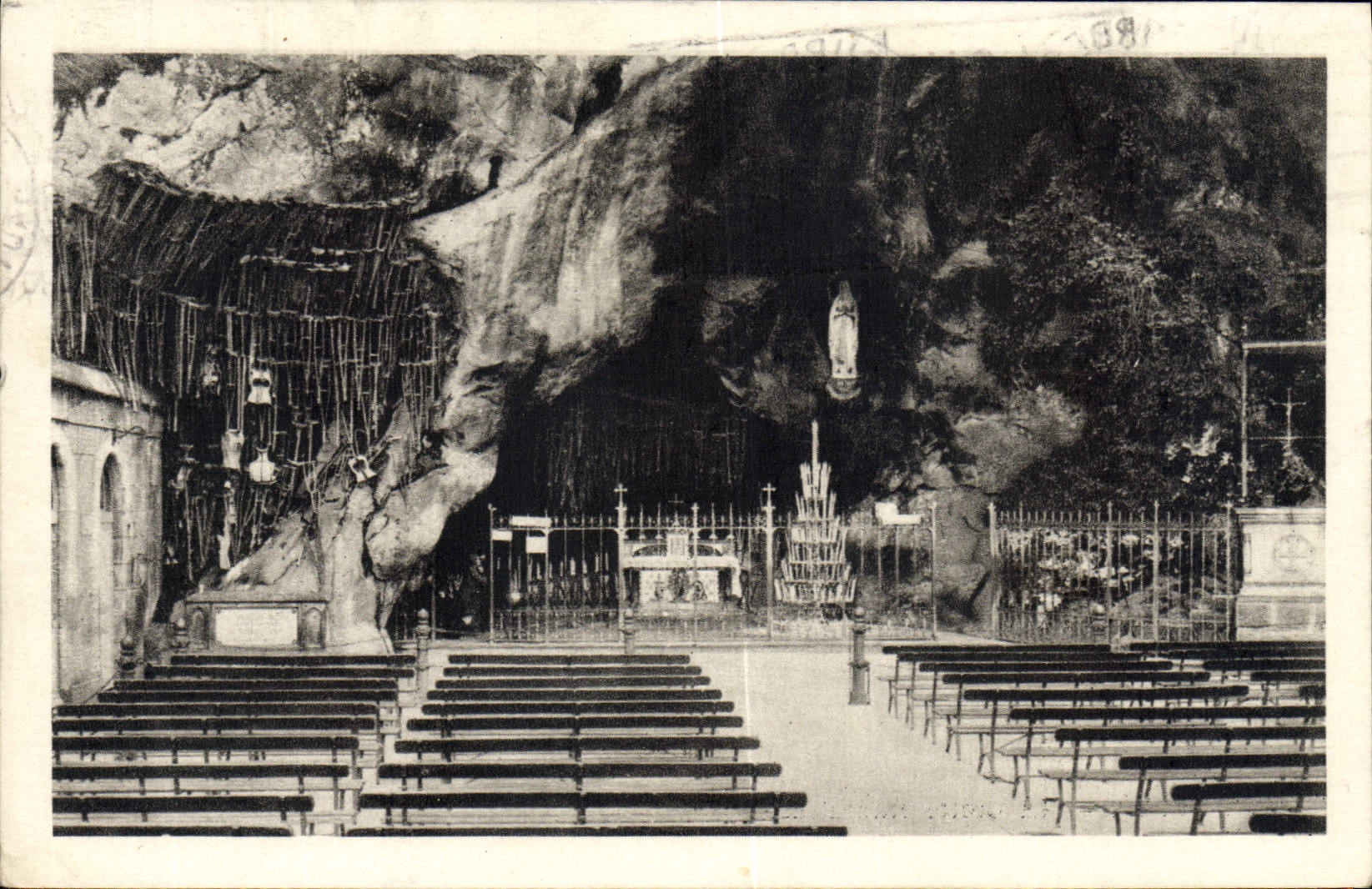 Lourdes — La Grotte Miraculeuse — Édition photo Quinault