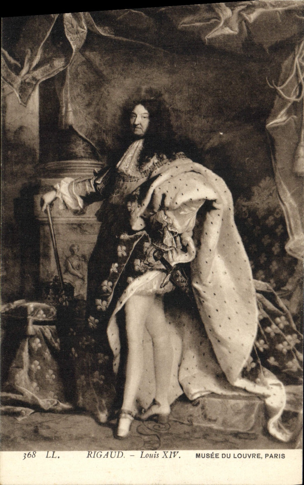 CPA Rigaud Louis XIV Musee Du Louvre Paris