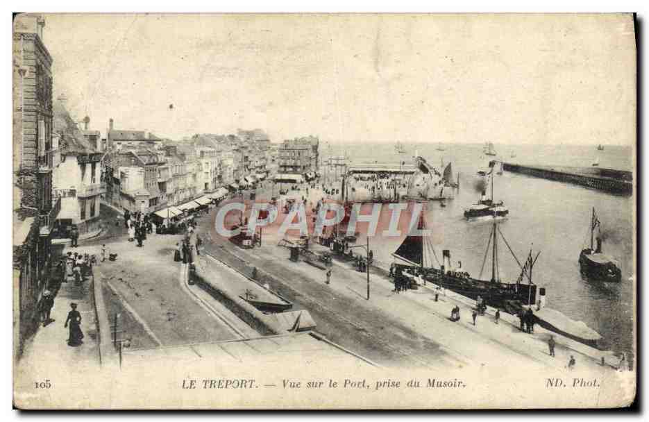 CPA Le Treport Vue Sur le Port du Musoir
