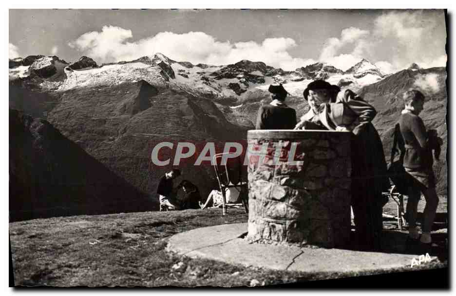 Vue des Pyrénées — Superbagnères — Société des Cartes Postales APA-POUX