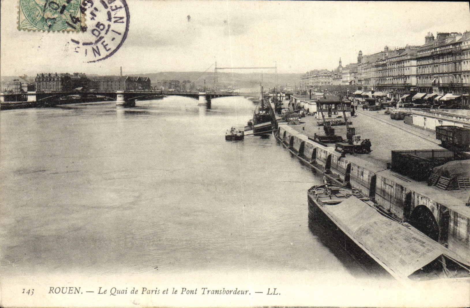 CPA Rouen Le Quai de Paris et le Pont Transbordeur