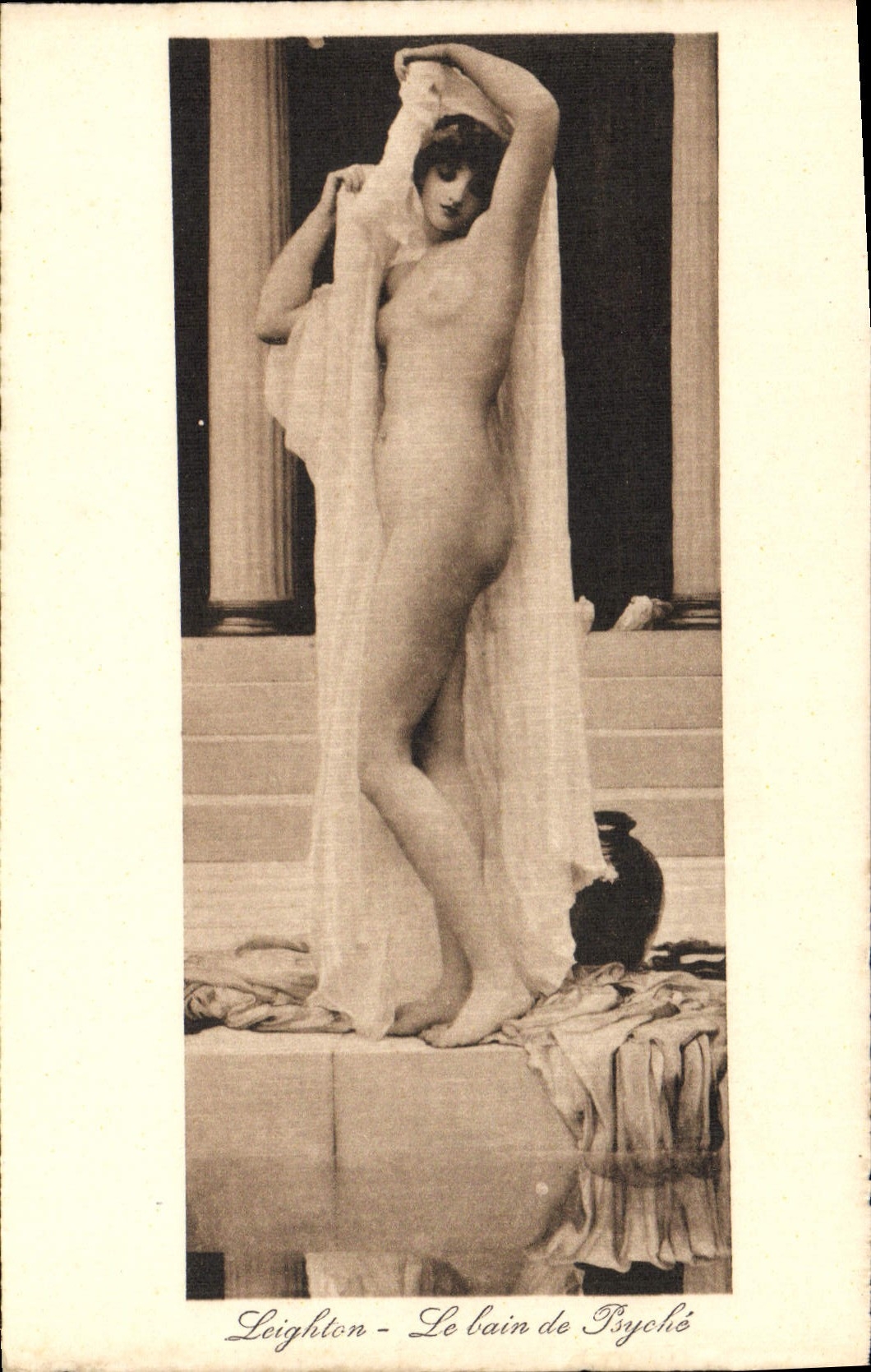Das Bad der Psyche — Skulptur von Leighton — Verlag Fot. Alinari, Serie 4465