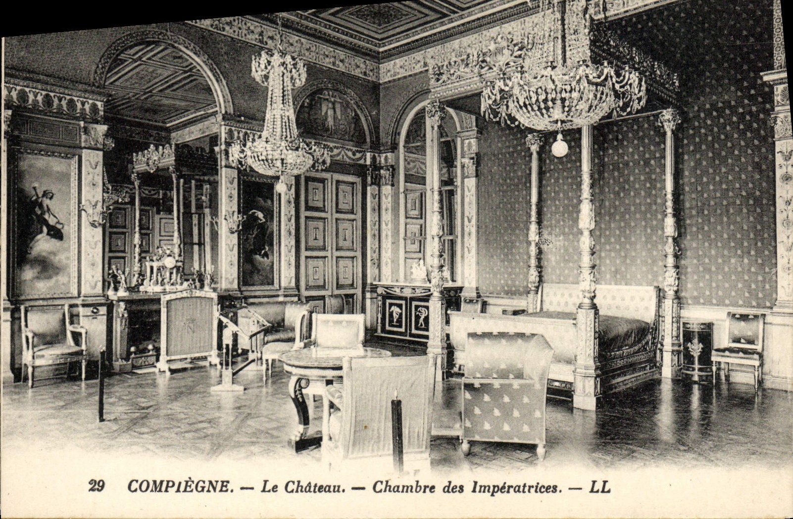 Compiègne — Le Château — Chambre des Impératrices — LL