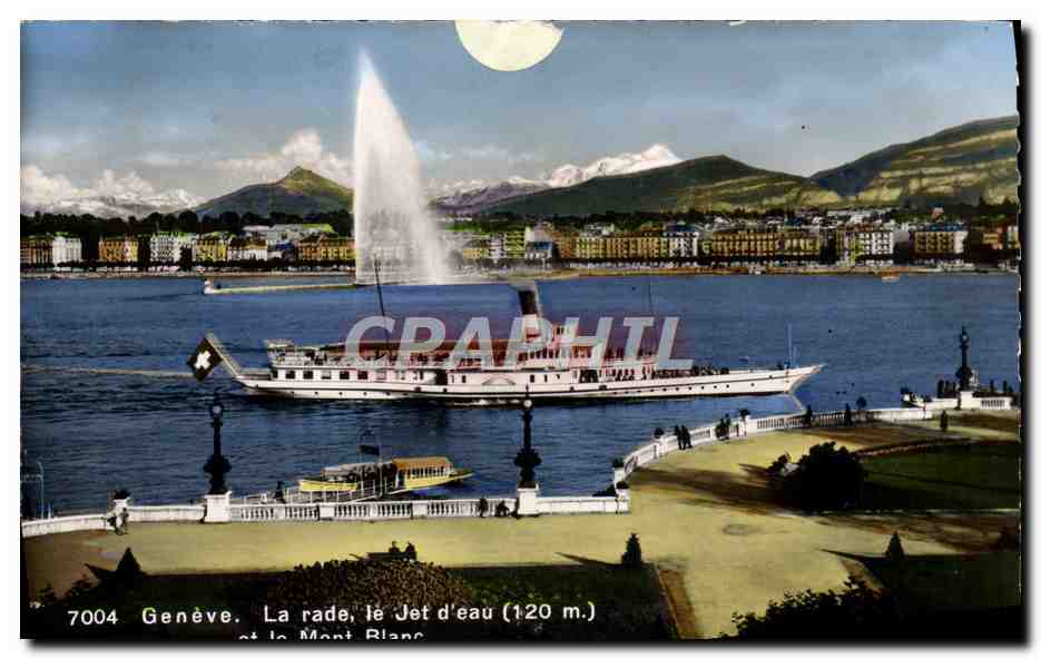 CPM Geneve La Rade Le Jet d'Eau Et Le Mont Blanc Bateau