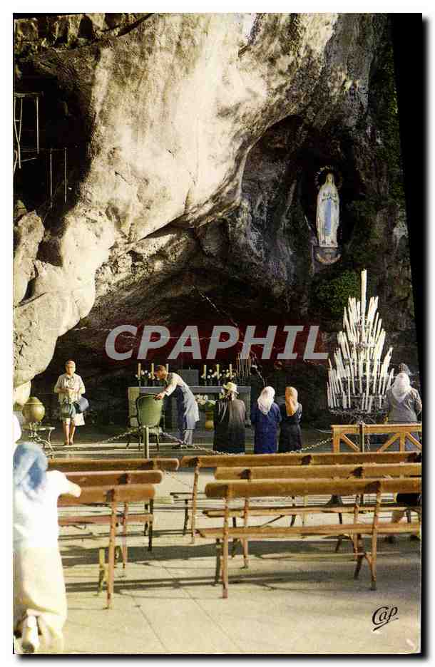 CPM Lourdes La grotte