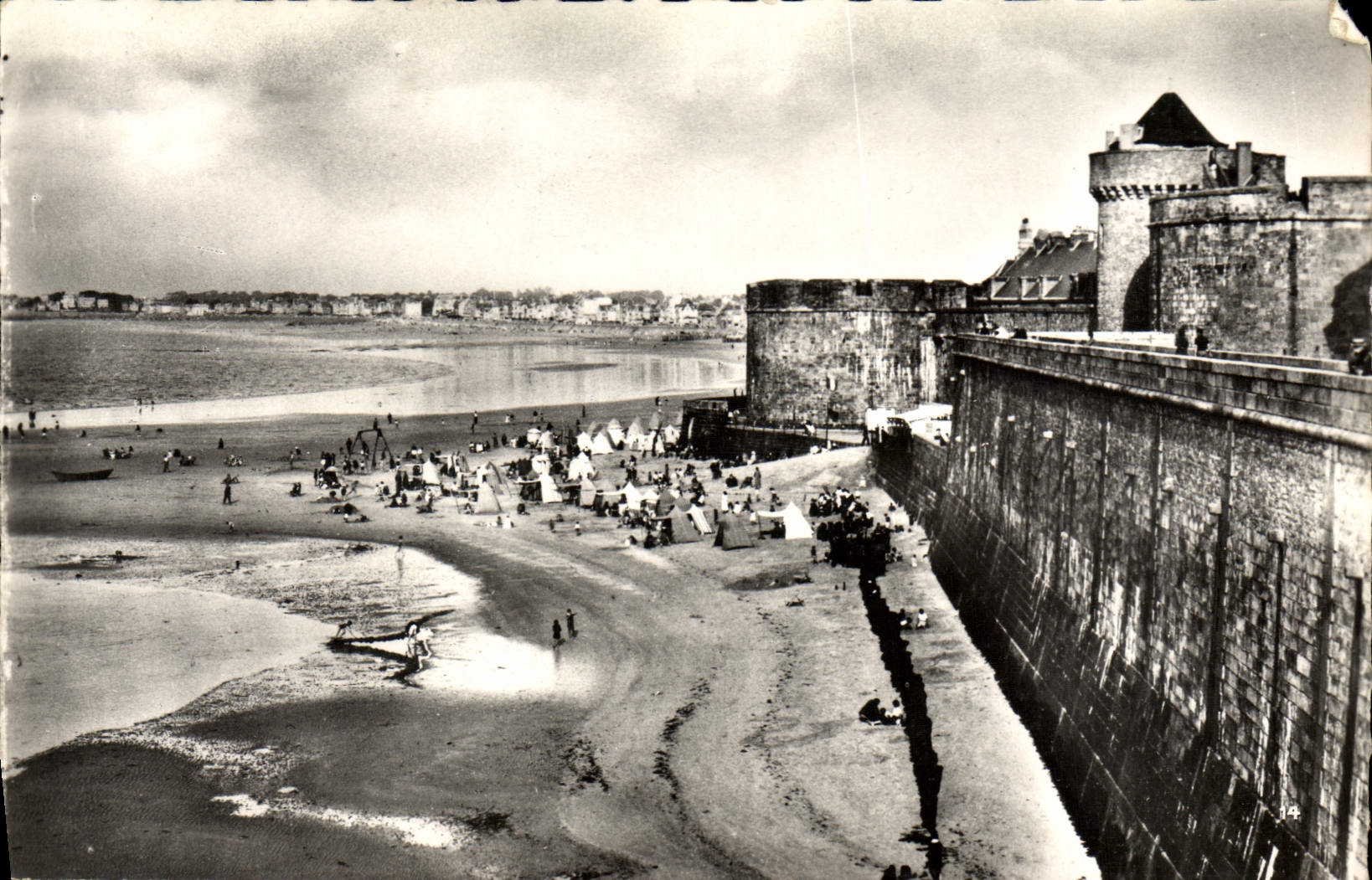CPM Saint Malo La Grande Plage