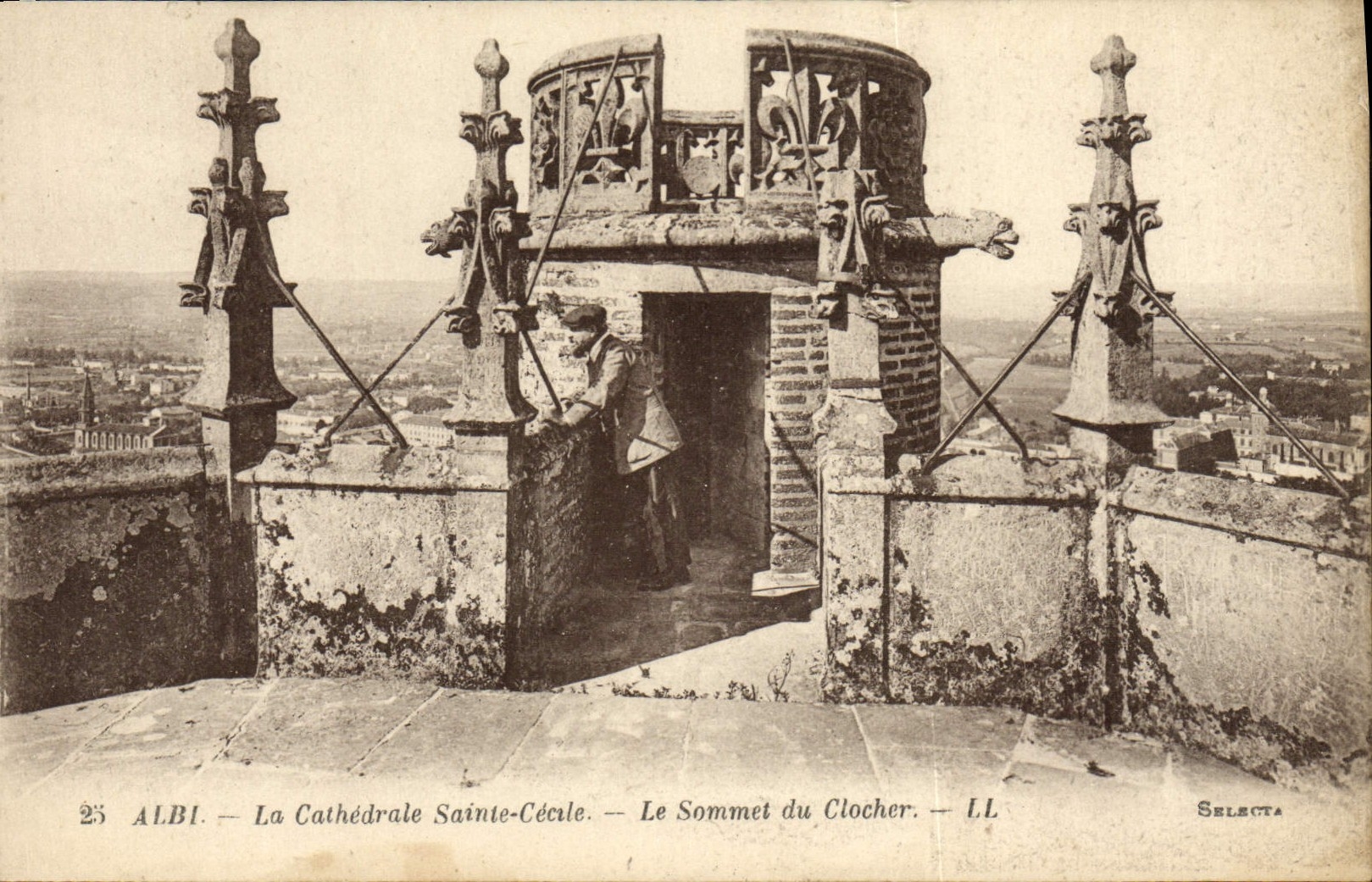 CPA Albl La Cathedrale Sainte Cecile Le Sommet de Clocher