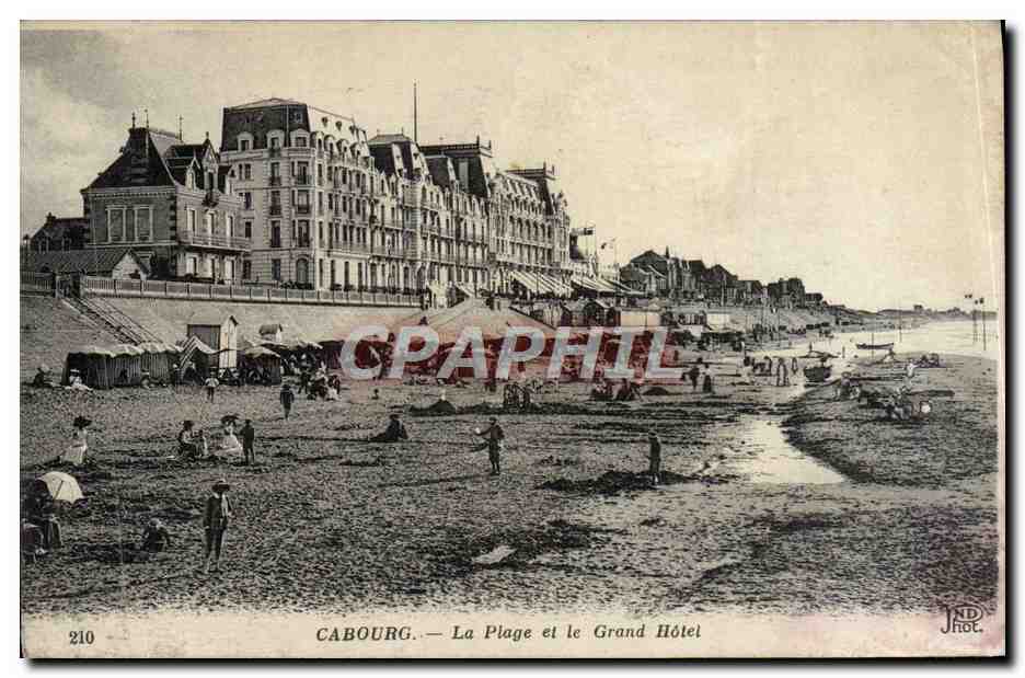 CPA Cabourg La Plage et le Grand Hotel