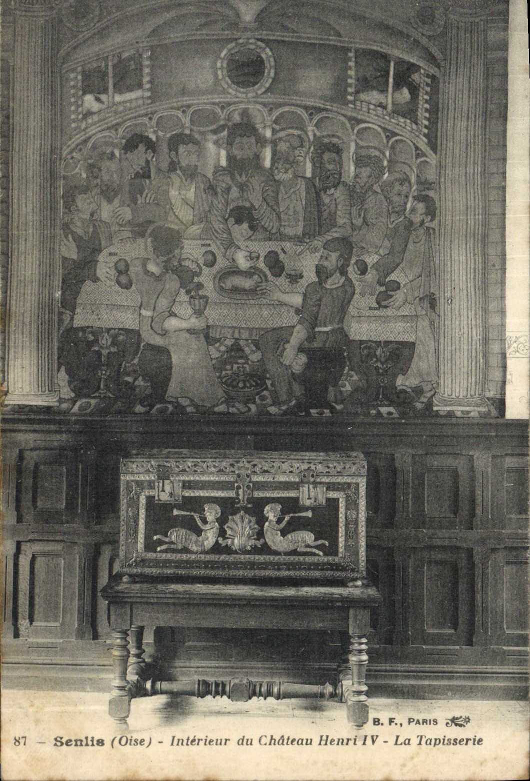 Senlis (Oise) - Intérieur du Château Henri IV - La Tapisserie