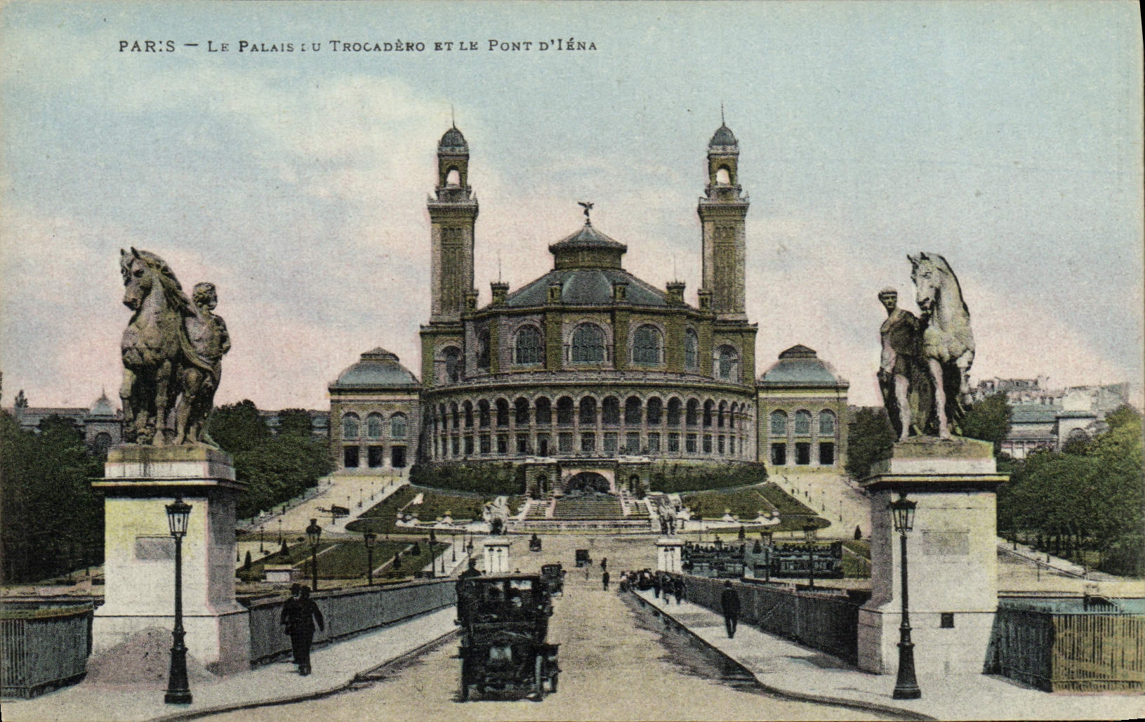 CPA Paris Le Palais du Trocadero Et Le Pont D'Iena