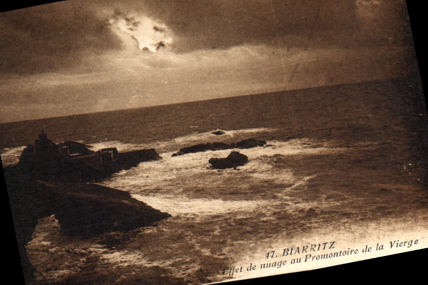 CPA Biarritz Effet de Muage Au Promontoire de la Vierge