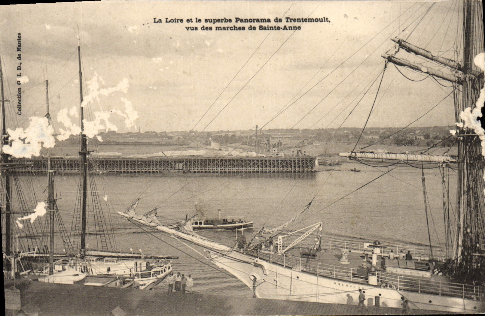 CPA La Loire Et Le Superbe Panorama De Trentemoult Vue Des Marches De Sainte Anne Bateau Voilier 