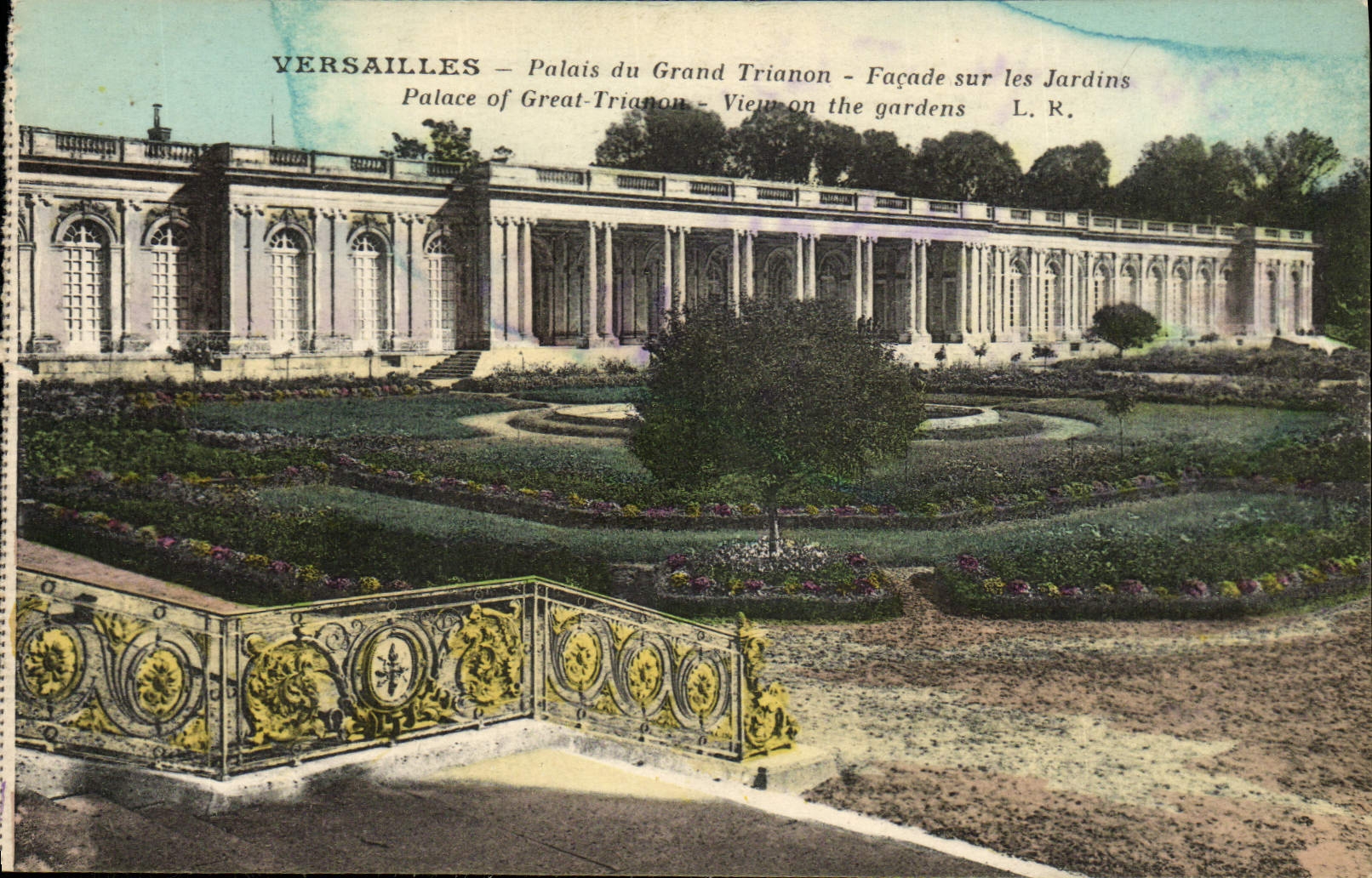 Versailles — Palais du Grand Trianon — Façade sur les Jardins — L. R.
