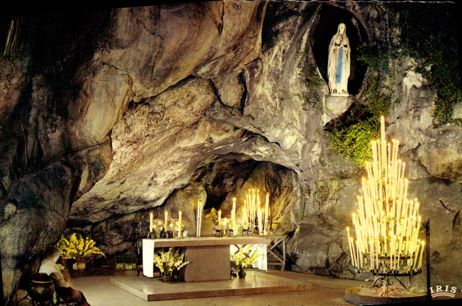 CPM Lourdes La Grotte Miraculeuse