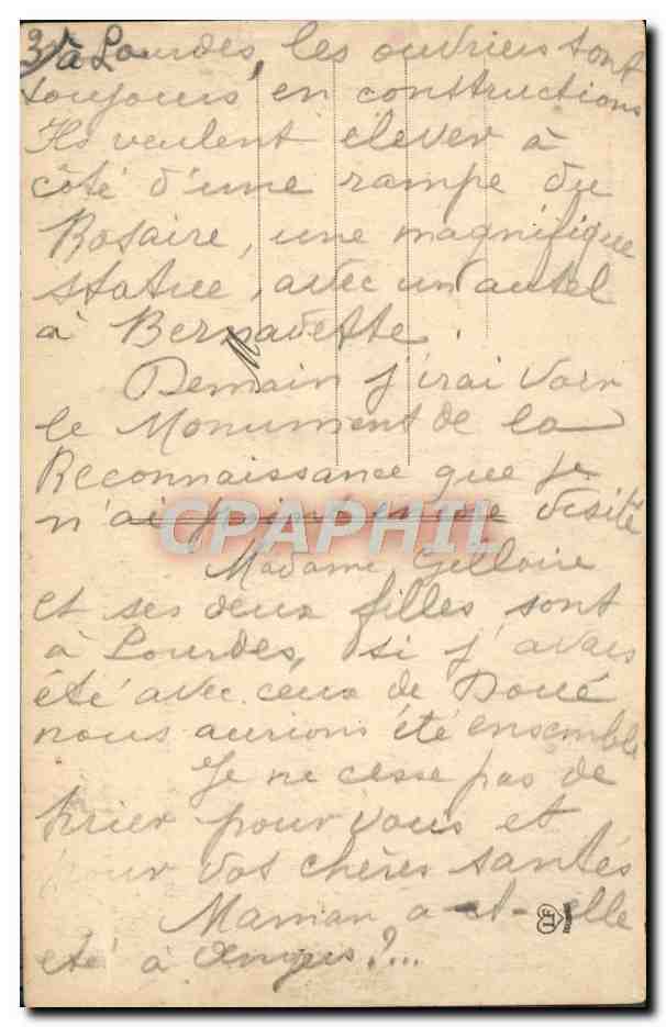 CPA Lourdes La foule des pelerins se rendant a la grotte miraculeuse — Verso