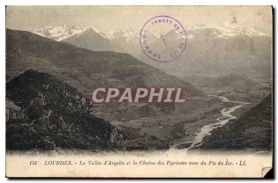 CPA Lourdes La Vallee D'Argeles et la Chaine des Pyrenees Vues du Pic du Jer