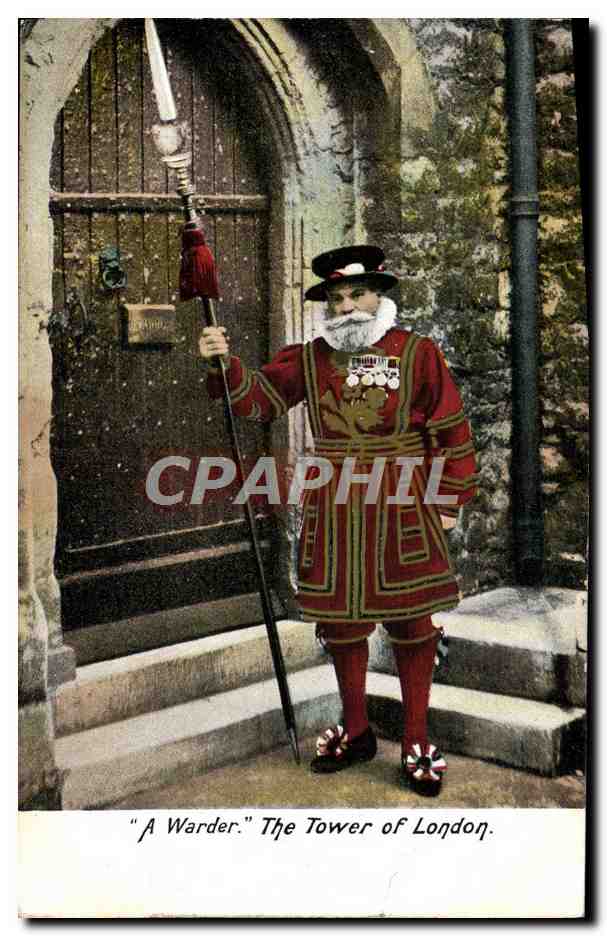 CPA London A Warder The Tower of London Militaria 