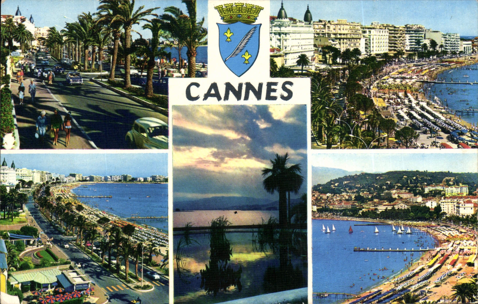 CPM Cannes La Croisette Les palaces de la Croisette La Croisette Coucher de soleil sur l'Esterel