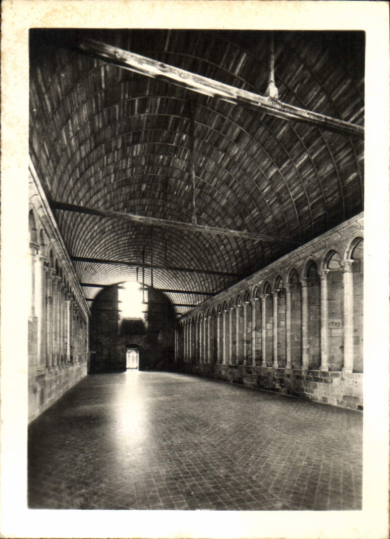 CPM Abbaye Du Mont Saint Michel Le referectoire