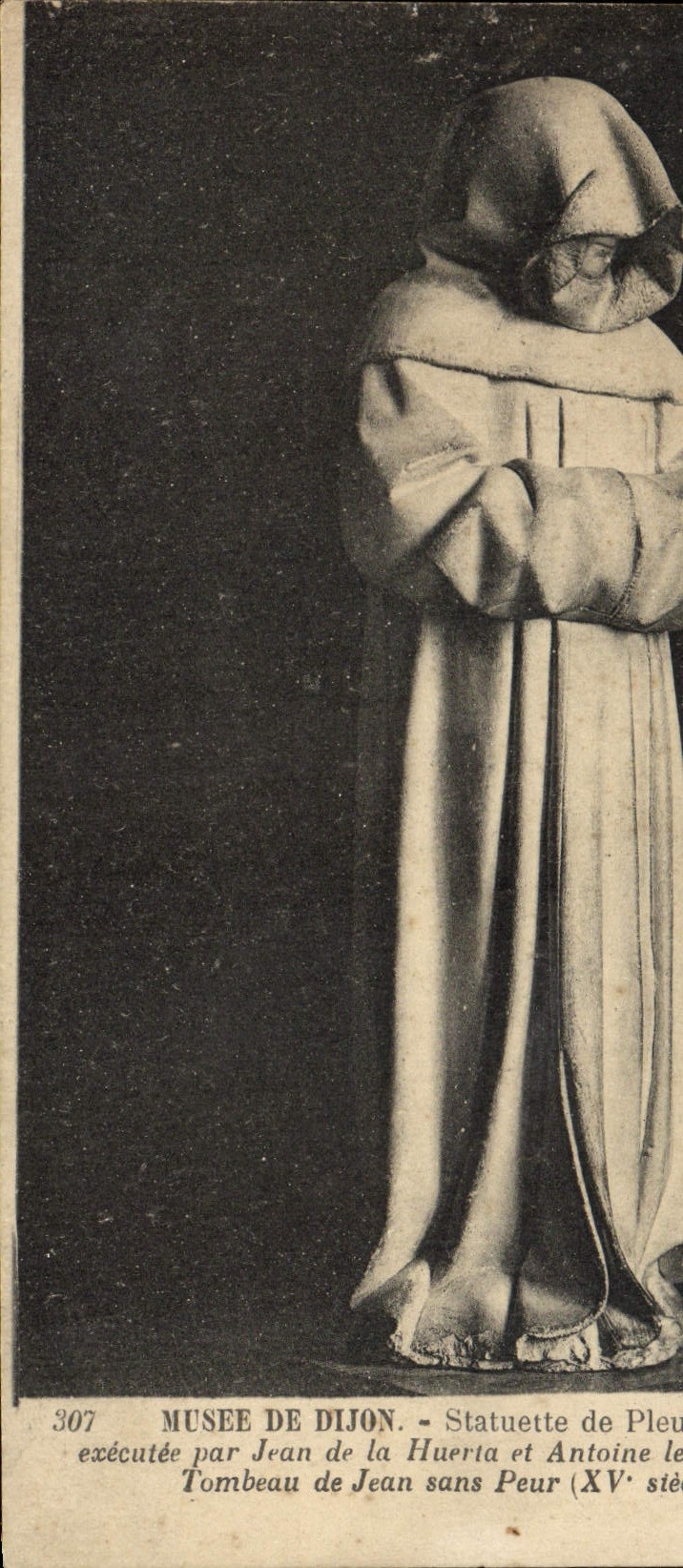 CPA Musee De Dijon Statuette De Executee Par Jean De La Huerta Et Antoine