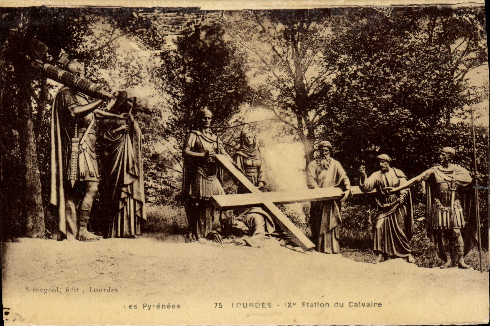 Les Pyrénées - Lourdes - IXe Station du Calvaire — S. Revgeol, édit., Lourdes