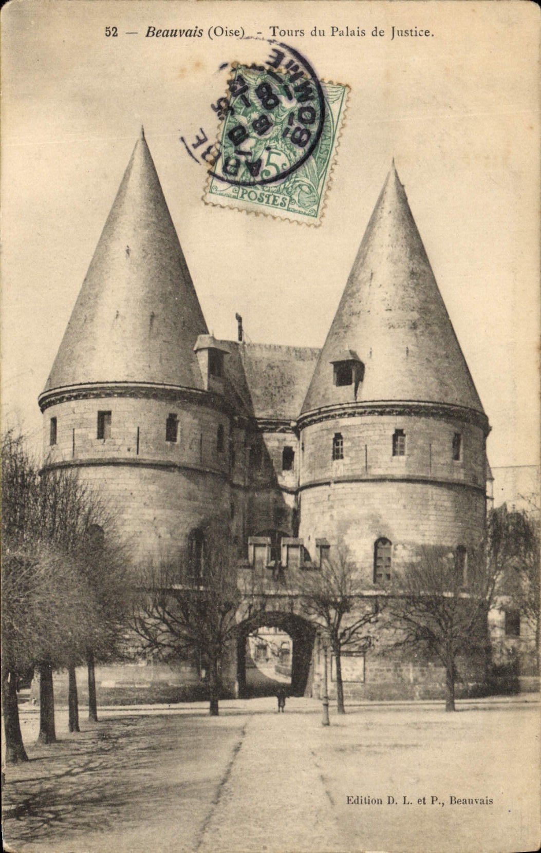 CPA Beauvais Tours Du Palais De Justice