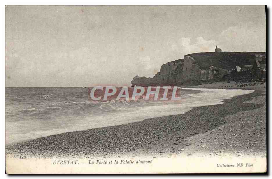 CPA Etretat La Porte Et La Falase D'Amont