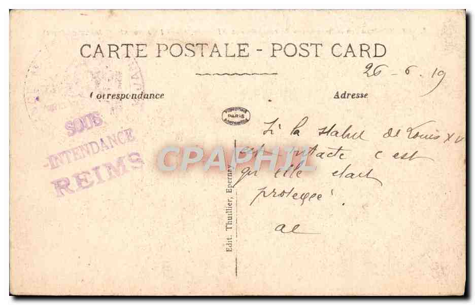 CPA Reims dans les ruines apres la retraite des allemands Place Royale Militaria  — Verso