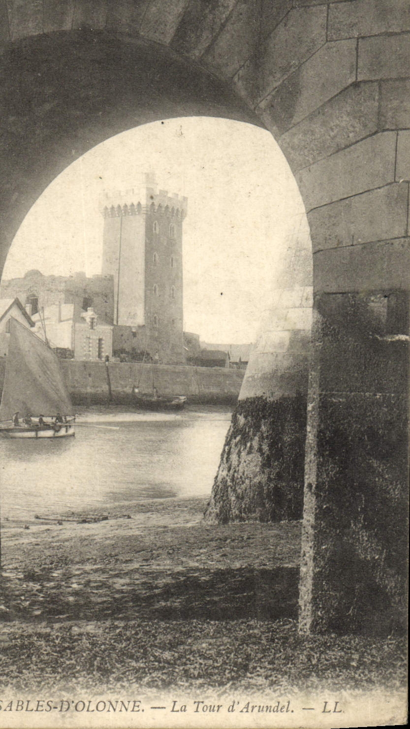 Sables-d'Olonne — La Tour d'Arundel — LL