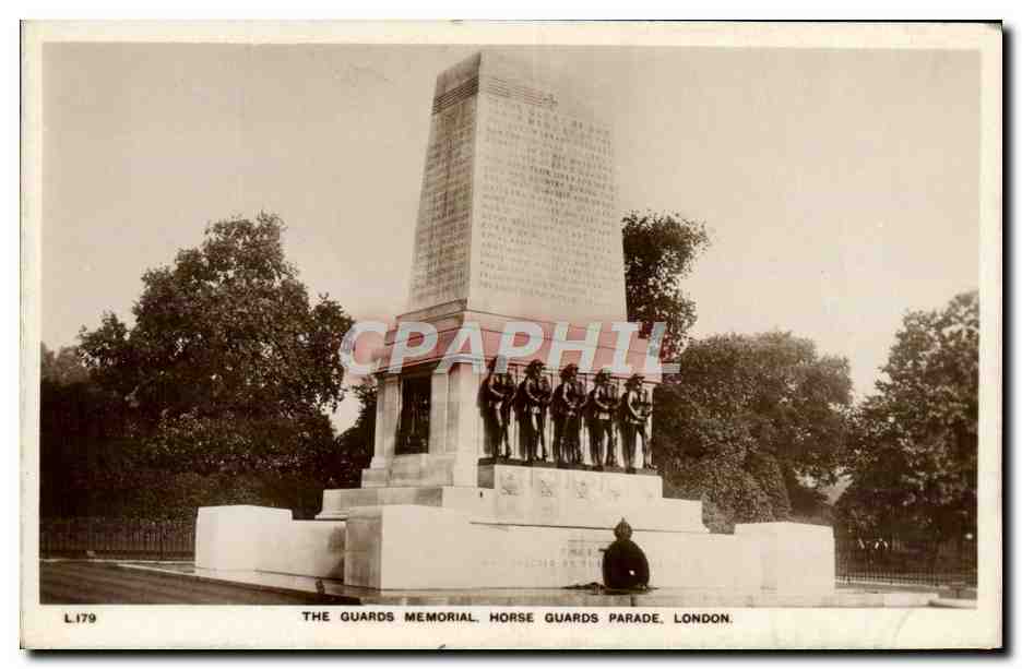 CPA The Guards Memorial Horse Guards Parade London Militaria 