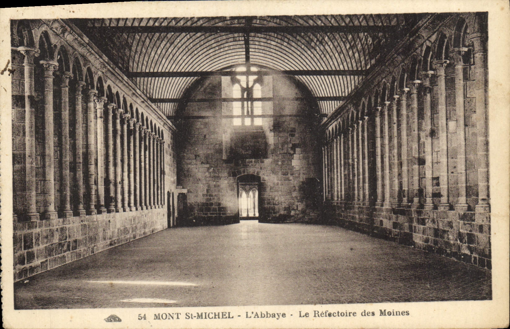 CPA Mont St Michel L'Abbaye Le Refectoire des Moines