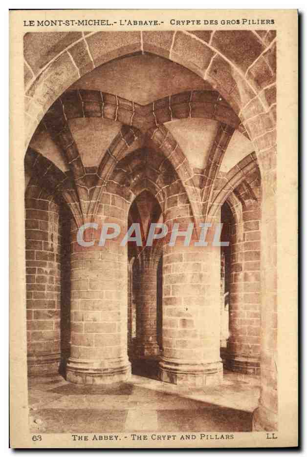 CPA Le Mont St Michel L'Abbaye Crypte des gros piliers