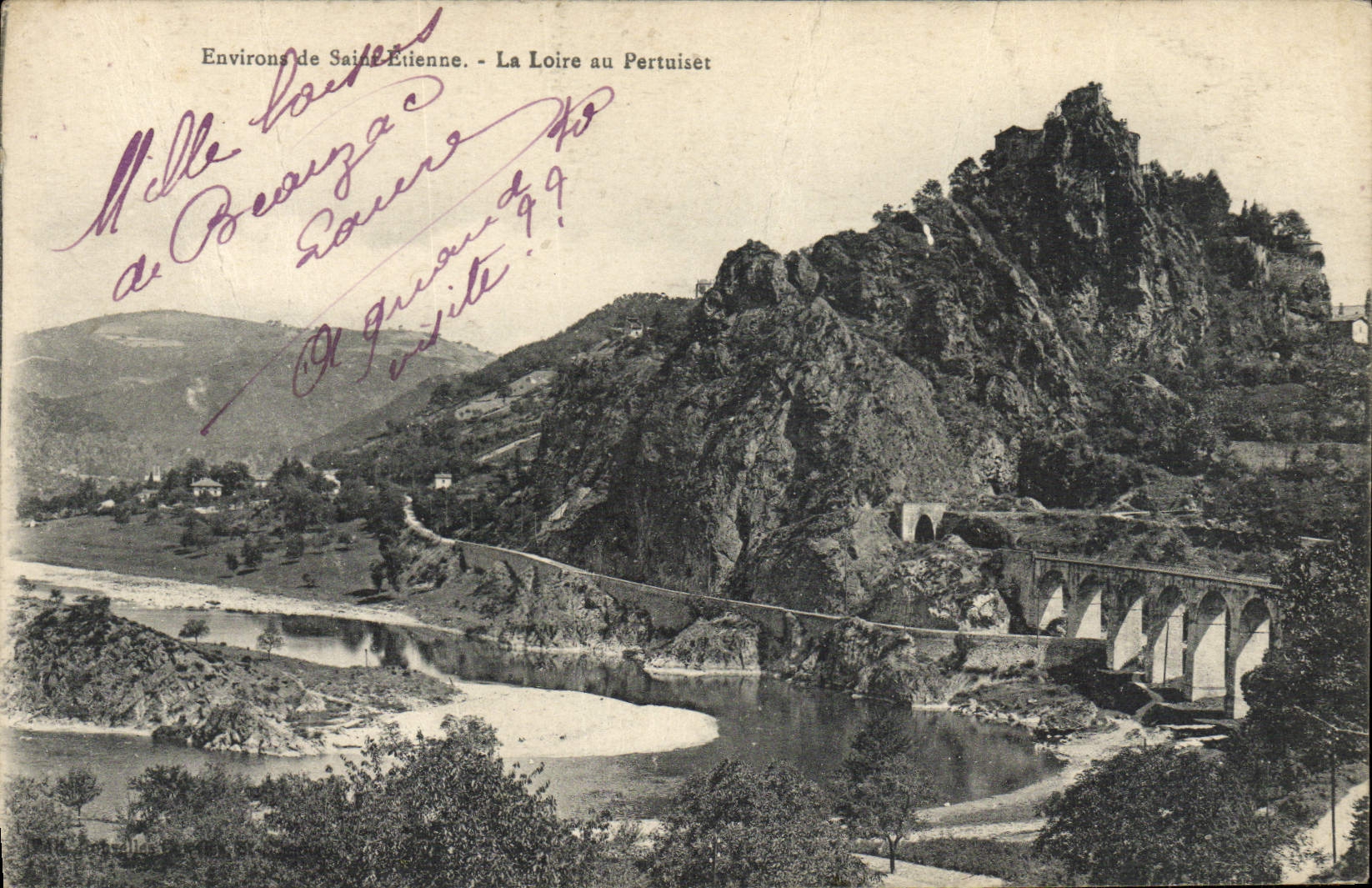 CPA Environs de Saint Etienne La Loire au Pertuiset