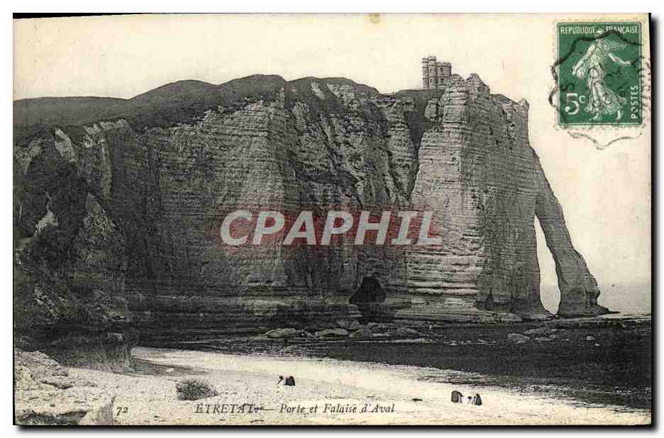 CPA Etretat Porte et Falaise d'Aval