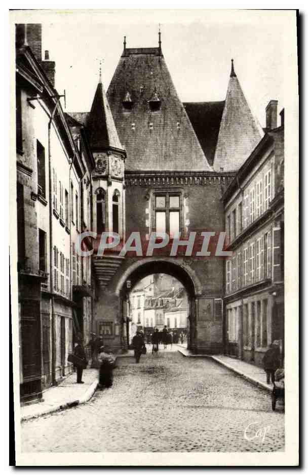 CPM Vendome Porte Saint Georges Hotel de Ville Passage modifie en 1808