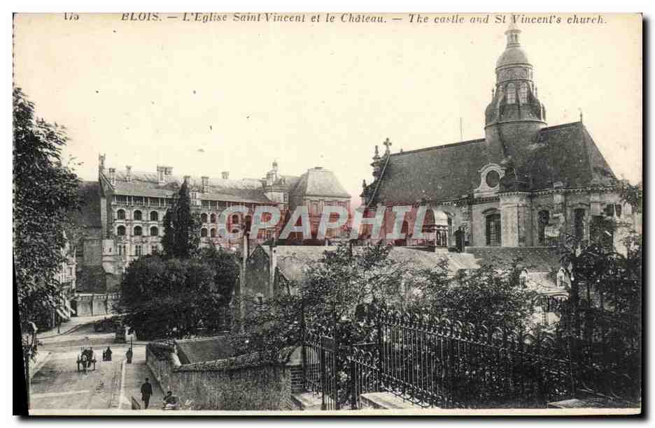CPA Blois L'Eglise Saint Vincent et le Chateau